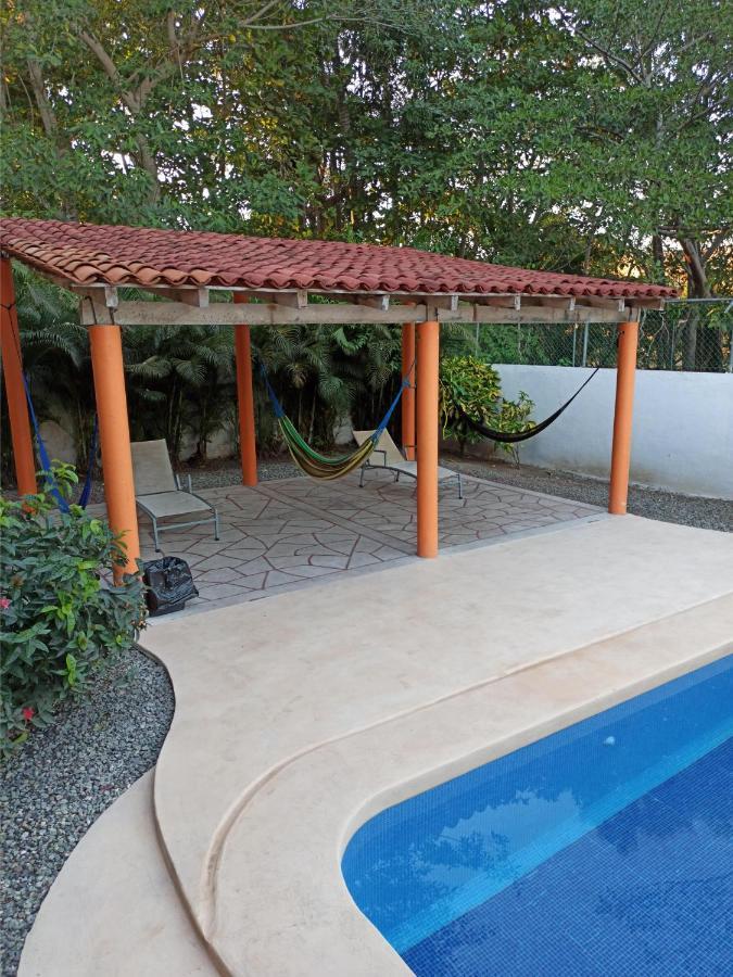 Hotel J.B. Zihuatanejo Exterior photo