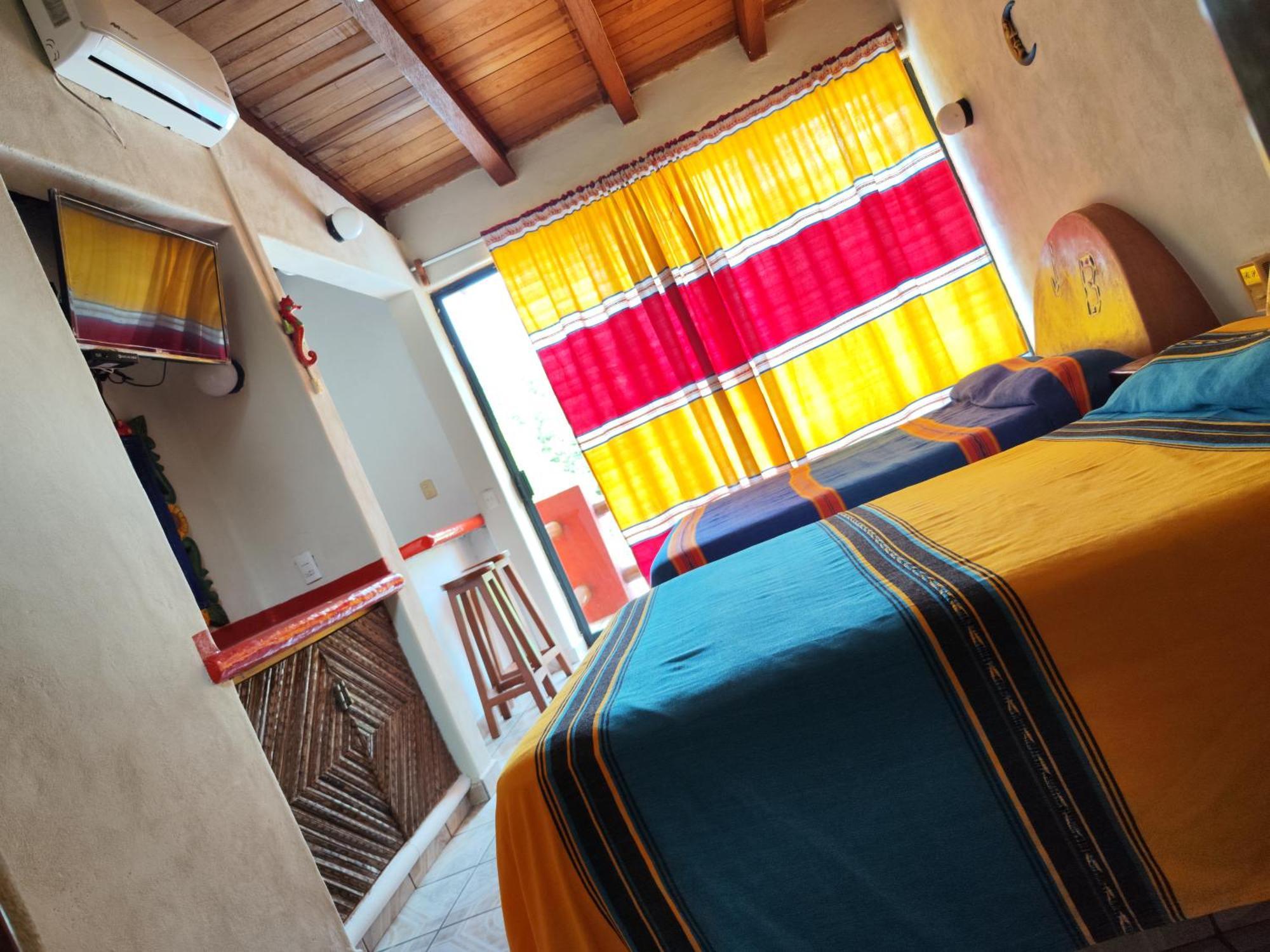 Hotel J.B. Zihuatanejo Exterior photo